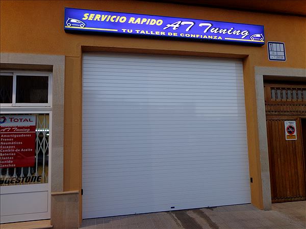 Cierre enrollable: trabajo de Puertas Autom&aacute;ticas La Mancha