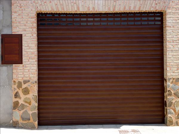 Cierre enrollable: trabajo de Puertas Autom&aacute;ticas La Mancha